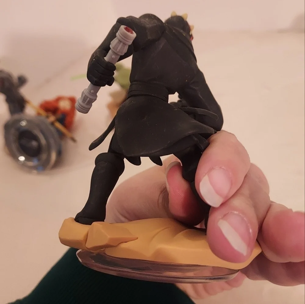 Lot of FIVE (5) Disney Infinity Figures - Marvel, Pixar and Star Wars